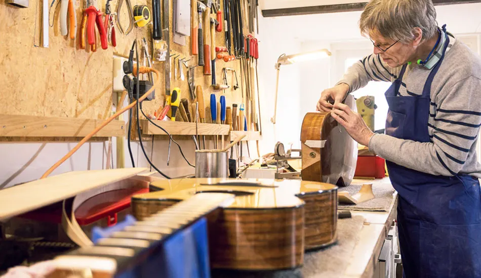 Luthiers & ateliers de Lutherie Guitares en France